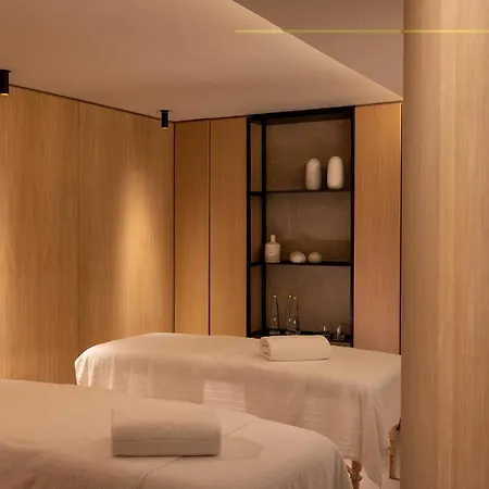 Hotel Este 4* Paryż
