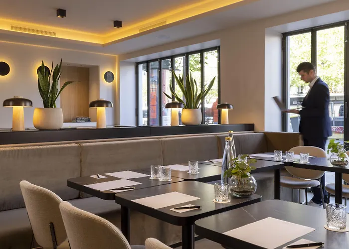 Hotel Este Отель