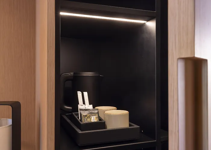 Hotel Este Отель Париж